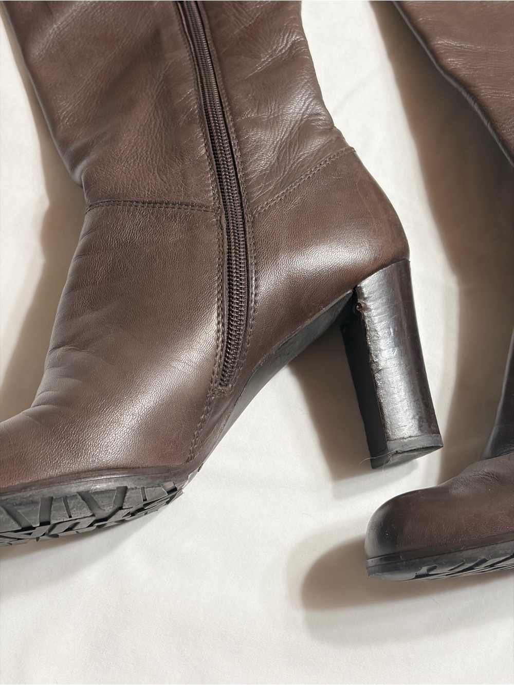 Stuart Weitzman Brown Leather Side Zippered Heeled 2 " Boots - Picture 13 of 15